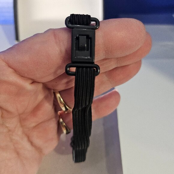 Adult/Teen Adjustable Black And White Musical Note Bow Tie - Picture 4 of 7